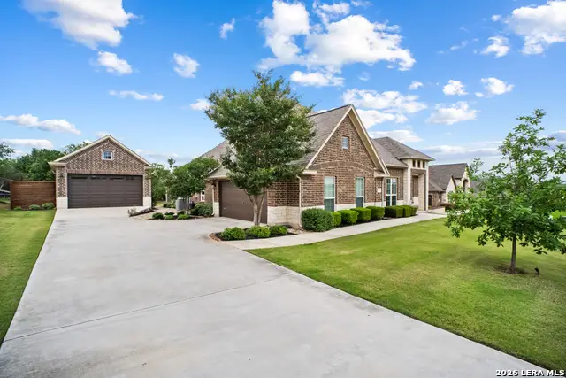 145 Mary Ella Dr, Castroville, TX 78009 - #2