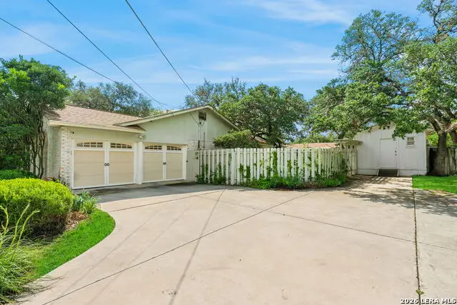 112 Grand Oak, Hollywood Park, TX 78232 - #3
