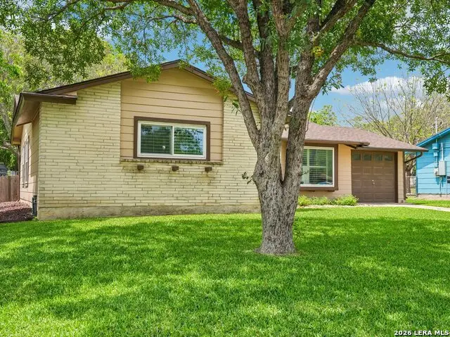915 Horseshoe Trl, Universal City, TX 78148 - #2