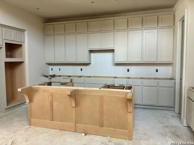 100 Rainwater Creek, Boerne, TX 78006 - #1