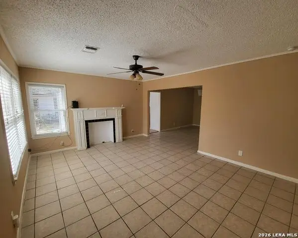 2443 W Huisache Ave, San Antonio, TX 78228 - #2