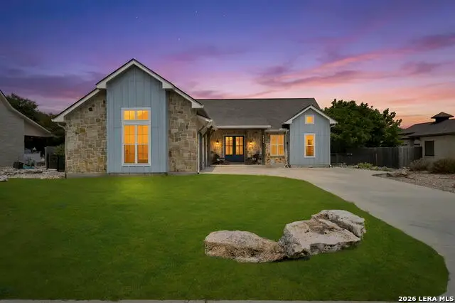 1916 Summit Top Dr, Kerrville, TX 78028 - #1