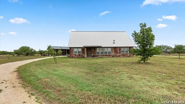 707 Creek Rd, Marion, TX 78124 - #2