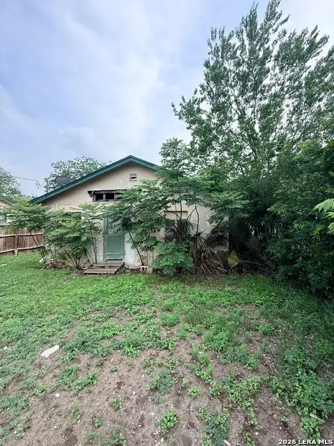 218 Illg Ave, San Antonio, TX 78211 - #2