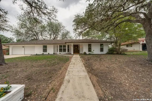 517 Balfour Dr, Windcrest, TX 78239 - #2