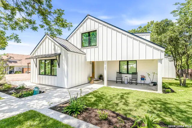 120 W Hosack St, Boerne, TX 78006 - #1