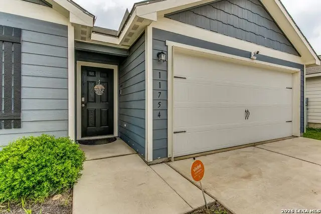 11754 Davalos Ln, San Antonio, TX 78252 - #1