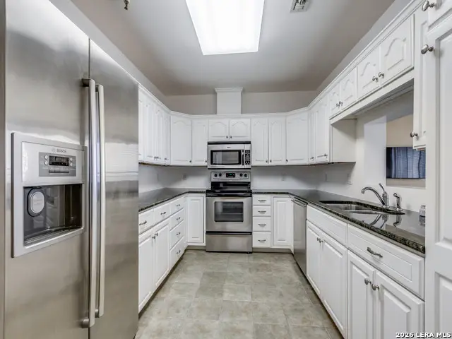 1 Towers Park Ln #1917, San Antonio, TX 78209 - #2