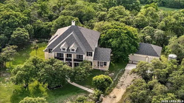 314 Hoskins, Boerne, TX 78006 - #1