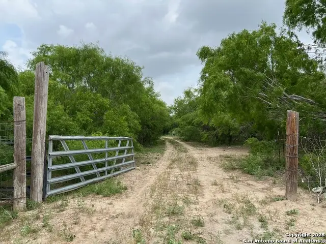 15828 Fm 775, Floresville, TX 78114 - #3