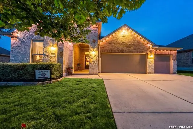 5611 Strimple St, New Braunfels, TX 78132 - #1