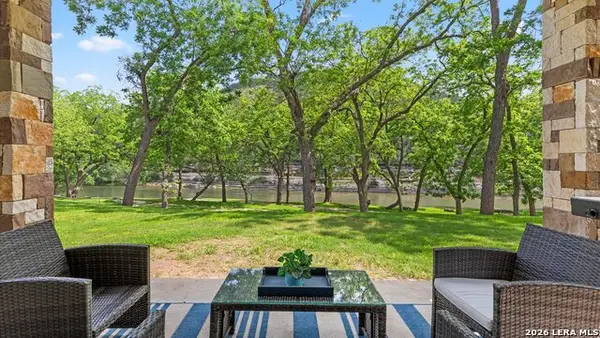 540 River Run #APT 113, New Braunfels, TX 78132