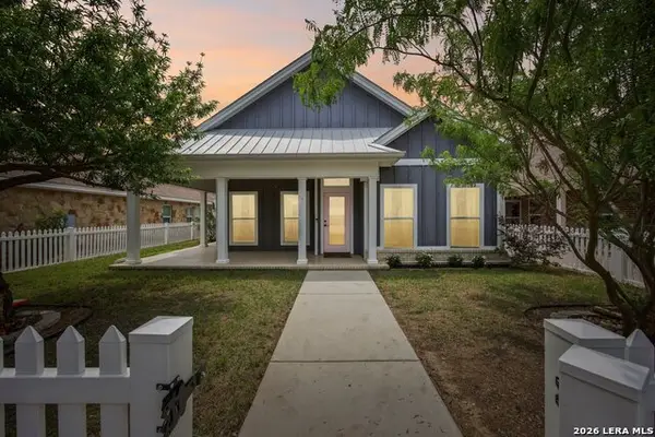 923 Hudson Ln, New Braunfels, TX 78130