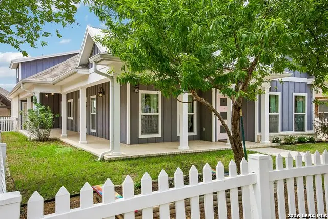 923 Hudson Ln, New Braunfels, TX 78130 - #3