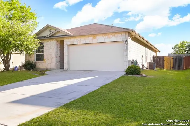 745 Hollow Rdg, Schertz, TX 78108 - #2