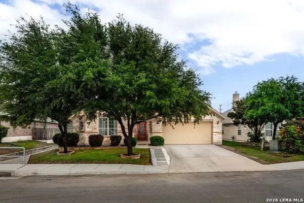 11331 Massive Mt, Helotes, TX 78023