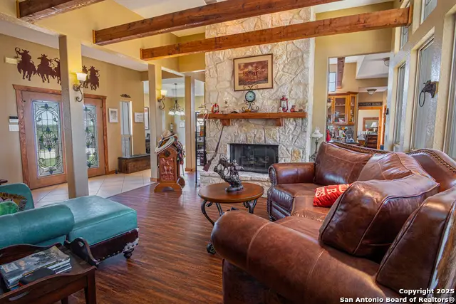 1891 Standish, Floresville, TX 78114 - #3