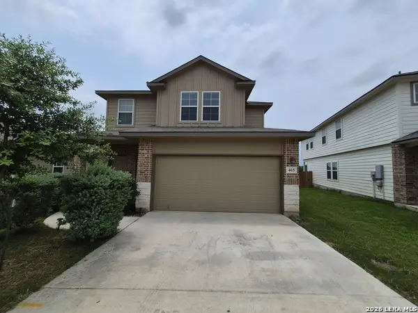 465 Middle Green Loop, Floresville, TX 78114