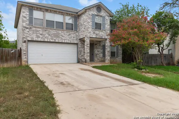 8310 Border Ridge Dr, San Antonio, TX 78240