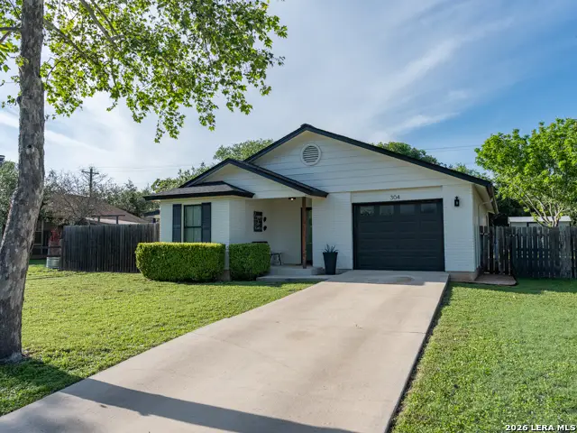 304 Bentwood Dr., Boerne, TX 78006 - #2