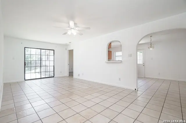 3600 Chapultepec, San Antonio, TX 78228 - #3
