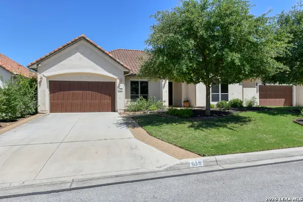 615 Geddington, Shavano Park, TX 78249
