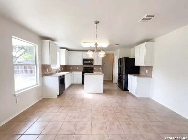 907 Magnolia Crst, San Antonio, TX 78251 - #2