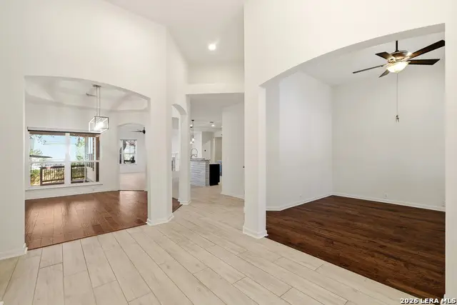 1615 Lookout Pt, San Antonio, TX 78260 - #3