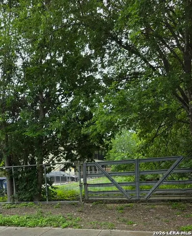 934 DRURY LN Drury Ln, San Antonio, TX 78221