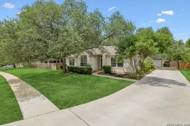 1784 Oak Forest Dr, New Braunfels, TX 78132 - #1