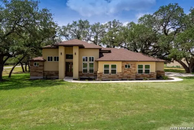 101 Vintage Run Dr, La Vernia, TX 78121 - #2