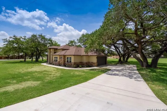 101 Vintage Run Dr, La Vernia, TX 78121 - #3