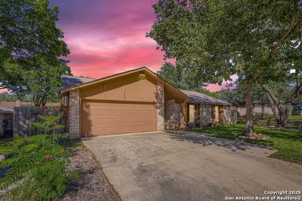 8007 Airflight St, San Antonio, TX 78250