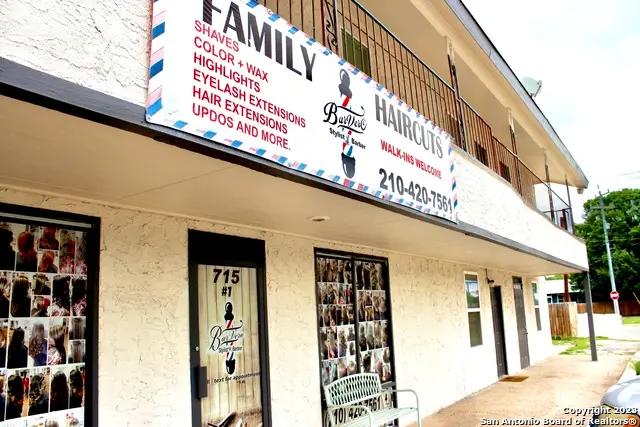 715 New Laredo Hwy, San Antonio, TX 78211 - #1
