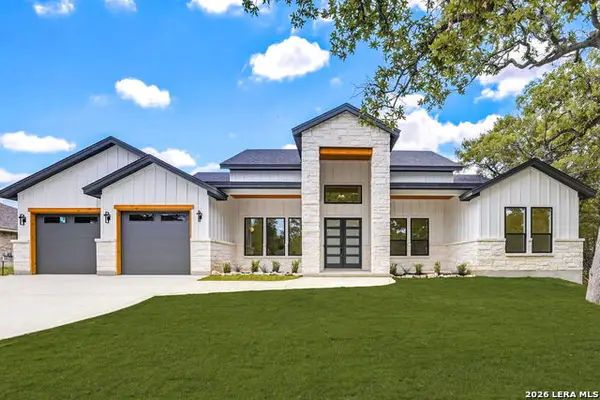 112 River View Dr, Boerne, TX 78006