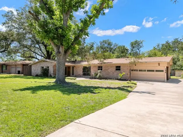 104 Herweck Drive, Castle Hills, TX 78213 - #2