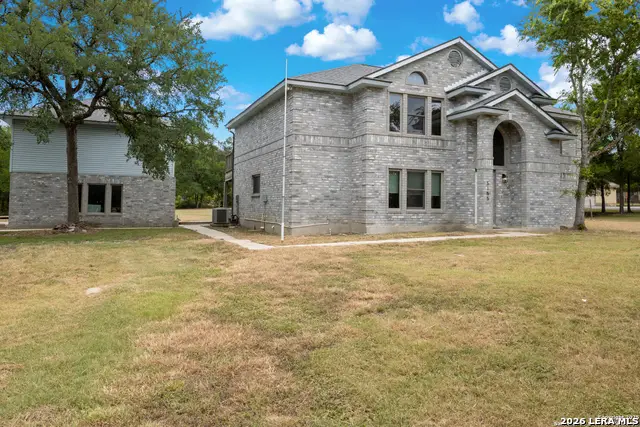 5155 Eagle Claw Dr, Bulverde, TX 78163 - #2