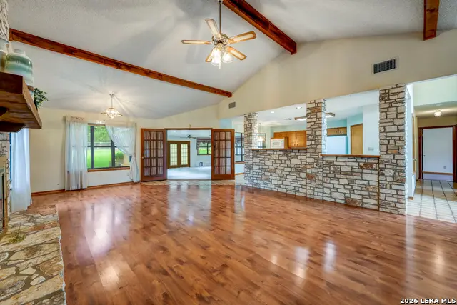 365 Buffalo Springs Rd, New Braunfels, TX 78132 - #3