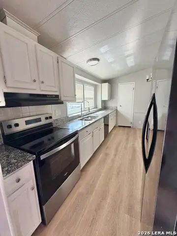 112 N Wagon Wheel Dr, Boerne, TX 78015 - #2