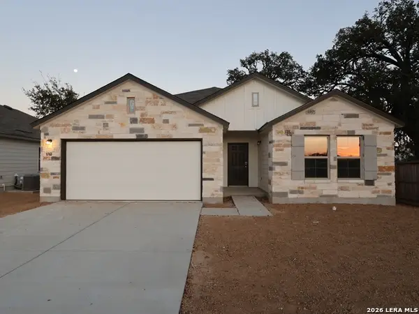 8768 Rucker Pond Trail, San Antonio, TX 78252