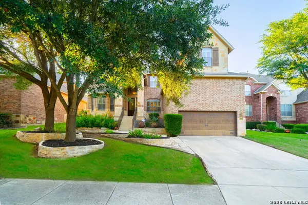 3623 Pinnacle Dr, San Antonio, TX 78261