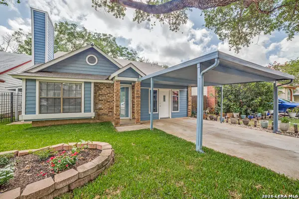 2922 Ash Field Dr, San Antonio, TX 78245