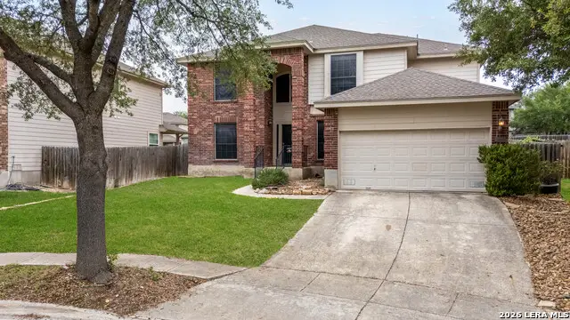 208 Rock Springs Dr, New Braunfels, TX 78130 - #1