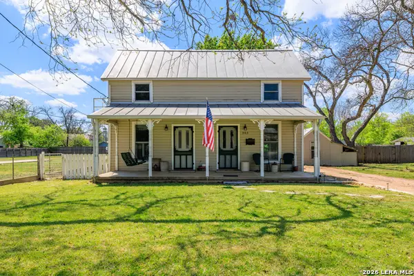 505 W San Antonio, Fredericksburg, TX 78624