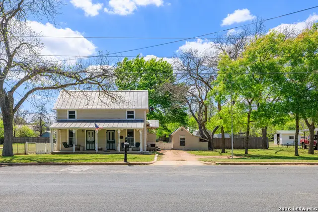 505 W San Antonio, Fredericksburg, TX 78624 - #2