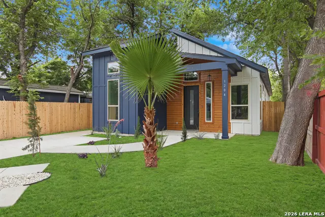 1204 Center St, San Antonio, TX 78202 - #1