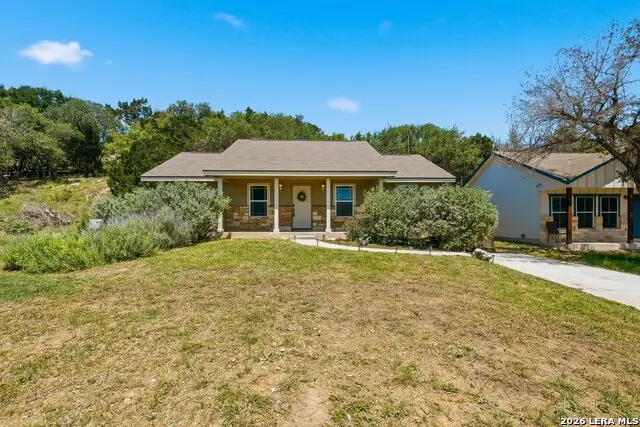 1427 Bonnyview Dr, Canyon Lake, TX 78133 - #1