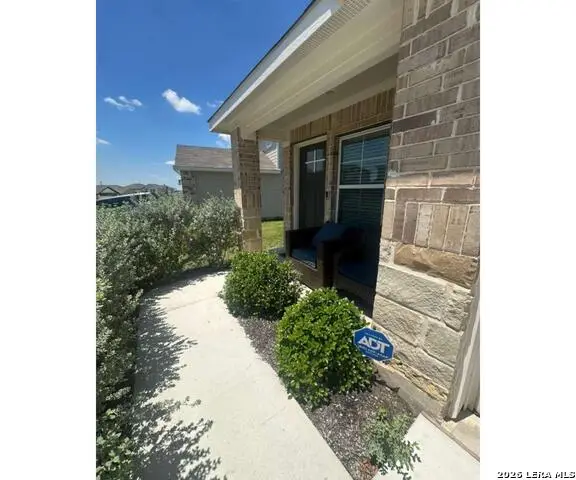 153 Lake Sweetwater Ln, Buda, TX 78610 - #2