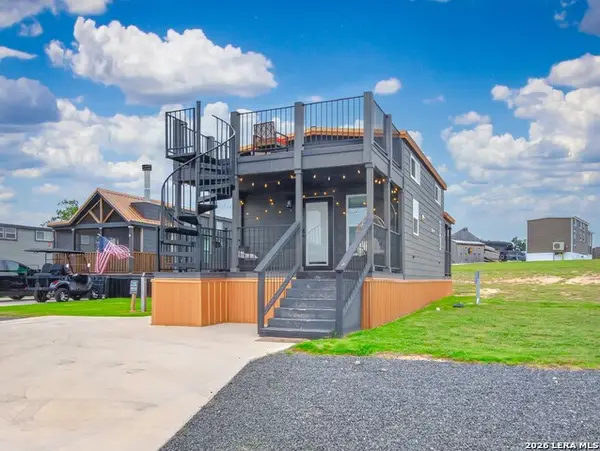 5386 Ranch Road 1376 #UNIT 205, Fredericksburg, TX 78624
