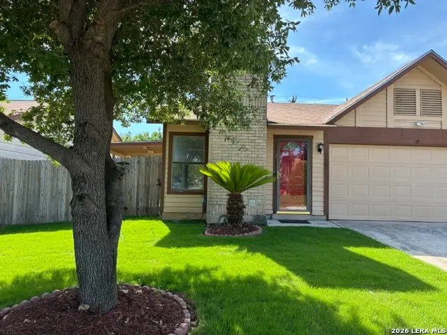 6201 Valley Bay Dr, San Antonio, TX 78250 - #2
